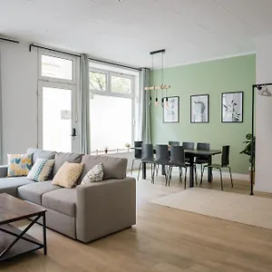 Spacious Family With 2 Bedrooms Apartment