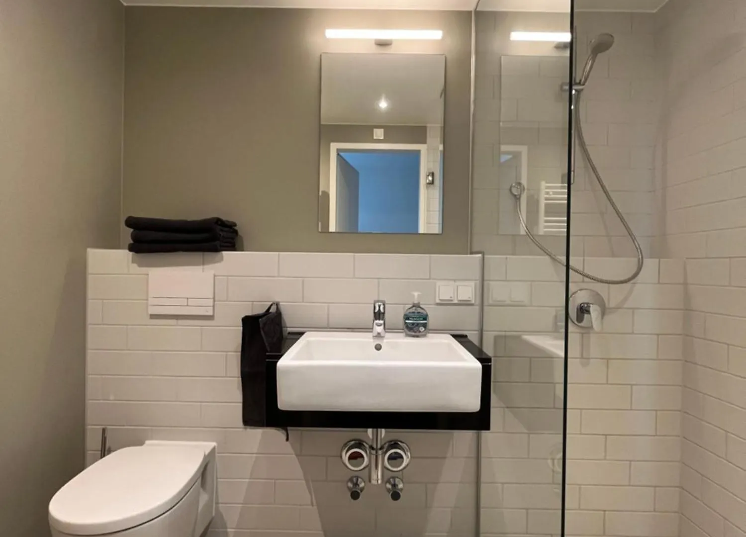 Studio Apartment Uber Den Wolken Berlin 0*,